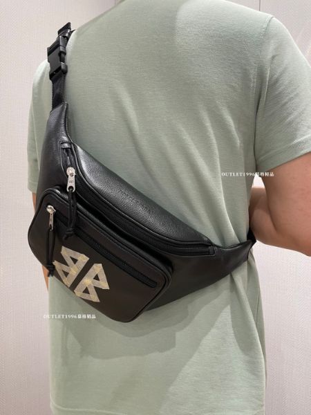 圖片 新款Balenciaga腰包