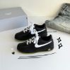 圖片 Nike Air Force 1 AF1 黑白色 黑武士 黑白武士 皮革 寬鞋帶 焦糖底 大童款 HQ1911-001/預購