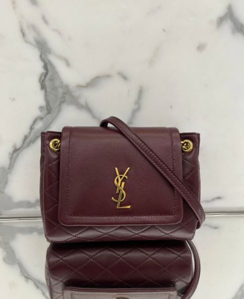 圖片 《現貨2~3日可收到! 》 SAINT LAURENT YSL Nolita小羊皮鏈袋包 (酒紅色)