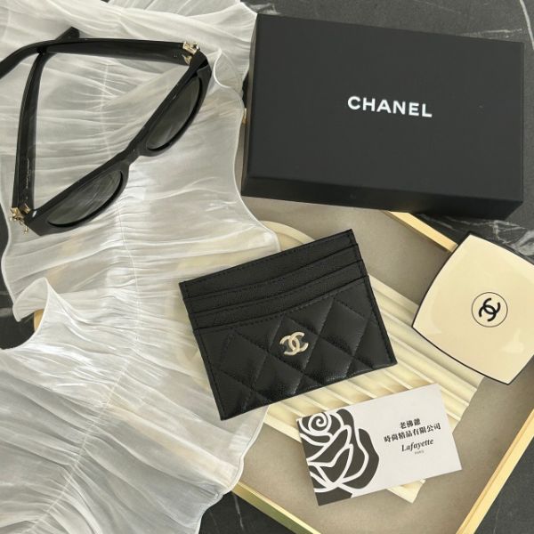 圖片 CHANEL 25P 新款黑金卡夾