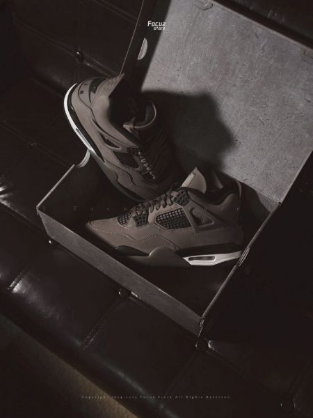 Air Jordan 4 Retro Cave Stone FV5029200	