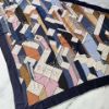 圖片 Hermes 羊絨幾何圖騰三角巾