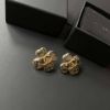 圖片 Chanel 24k秀款四葉草蕾絲耳針