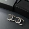 圖片 Chanel 銀色蛇骨大logo耳針