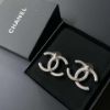 圖片 Chanel 銀色蛇骨大logo耳針