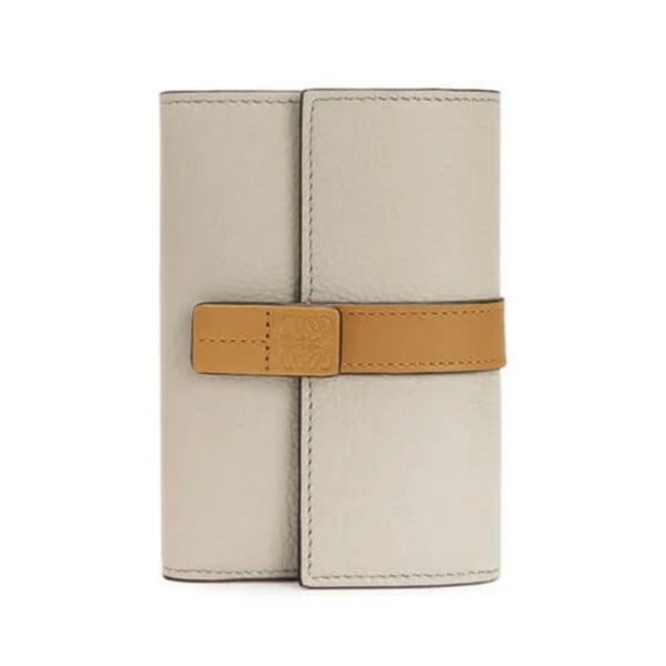 圖片 LOEWE 女款粒面小牛皮小號豎款皮夾/短夾 淺燕麥色/蜂蜜色 - C660S86X04 2463