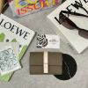 圖片 LOEWE 灰褐色/滑石色牛皮三折短夾