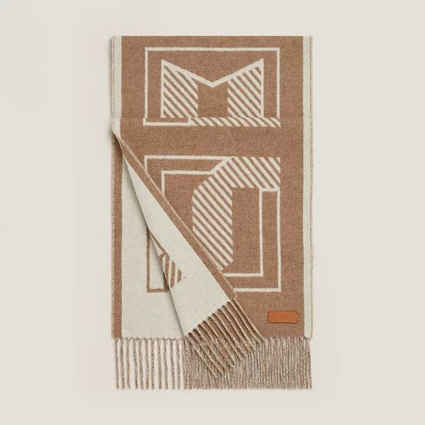圖片 Hermes Casaque Lettres au Carre 紅棕色x象牙色方塊字母騎裝羊絨圍巾
