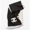 圖片 Chanel 24K 黑x白雙面大LOGO羊絨圍巾