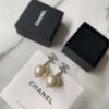 圖片 Chanel 23v經典款小珍珠水鑽耳針