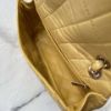 圖片 Chanel Vintage 珠光檸檬黃寶石釦腋下包