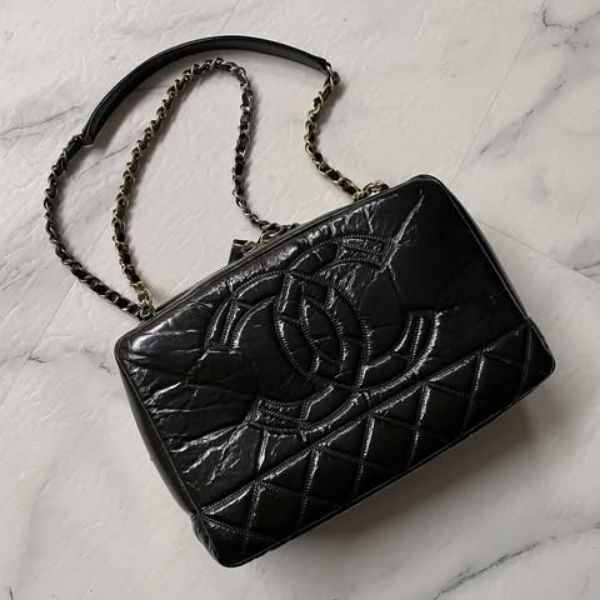 圖片 Chanel 黑金油臘復古大C相機包