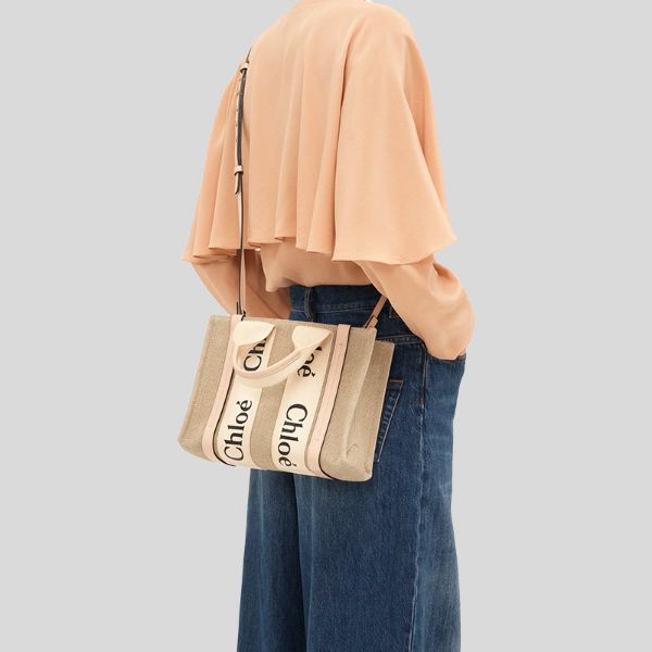 圖片 《我最便宜!全新正品》Chloe 小款皮革飾邊絲帶棉質 Woody 包 粉色