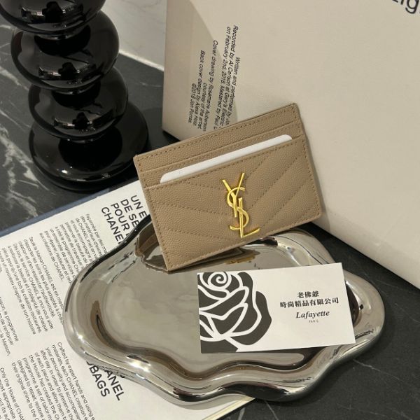 圖片 SAINT LAURENT 魚子醬牛皮奶茶金山型紋卡夾