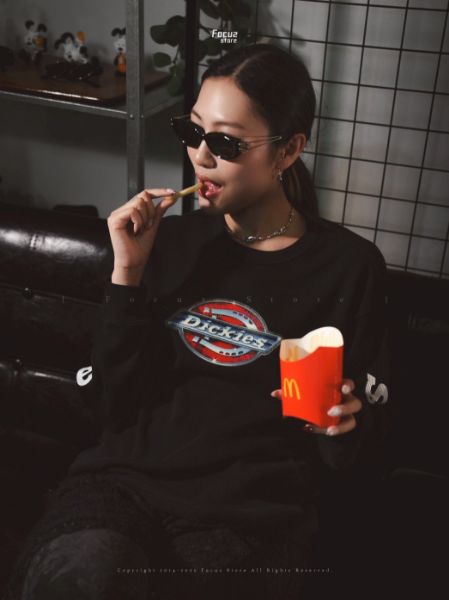 Supreme x Dickies FW25 Week 4 Thermal Logo	