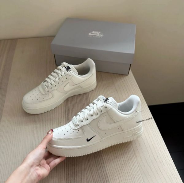 圖片 本週限時接單!! Nike Air Force 1 AF1 TRK3 奶油木炭 奶白 小黑勾 小勾 HF1058-133/預購