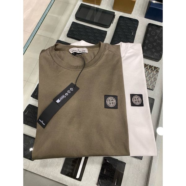 圖片 Stone island 經典 刺繡小logo設計 墨綠色、白色 短袖T恤上衣 素t