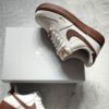 NICEDAY 代購 Nike Air Force 1 巧克力牛奶 阿華田 拿鐵 可可 巧克力 棕色 摩卡 女鞋 小勾 IM3378-122