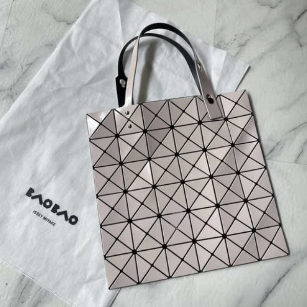 圖片 三宅一生Bao Bao 奶茶六格