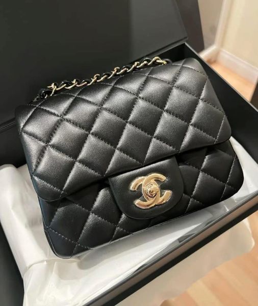 圖片 《CHANEL 經典方胖子 羊皮/香檳金釦/黑色》