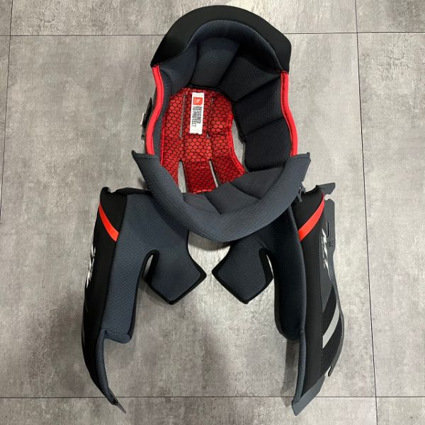 圖片 【台中硬了安全帽】MT 雷神4 內襯組 王冠 耳襯 新品 公司貨 含稅