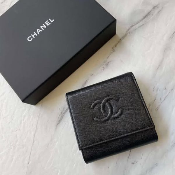 圖片 Chanel 25a 黑色魚子醬荔枝新款L拉短夾