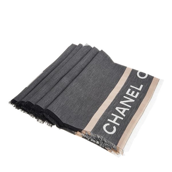 圖片 CHANEL香奈兒 新款大雙C LOGO簡約灰色大款羊毛圍巾/披肩