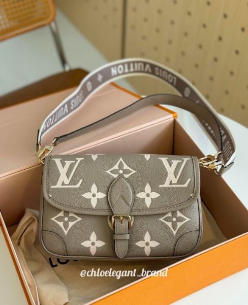 圖片 LV Diane法棍包（大象灰）