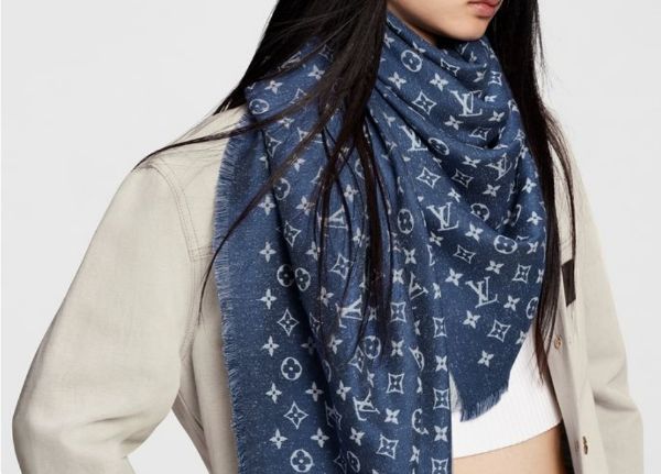 圖片 《我最便宜!全新正品》Louis Vuitton LV  Monogram 丹寧披肩 圍巾