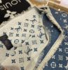 圖片 《我最便宜!全新正品》Louis Vuitton LV  Monogram 丹寧披肩 圍巾