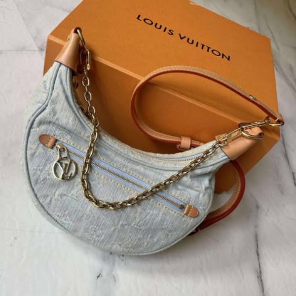 圖片 Lv 淺牛仔老花豌豆loop