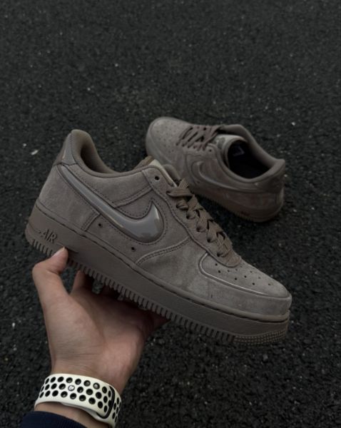圖片 Nike Air Force 1 AF1 摩卡棕 奶茶棕 麂皮 深棕色 美拉德 絨面 絲絨 果凍勾 女款 HV4406-200/預購