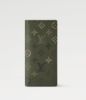 圖片 《現貨最低特價 》Louis Vuitton LV 軍綠色 Brazza 對折長夾