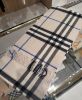 圖片 Burberry 格紋克什米爾圍巾🧣 米灰色