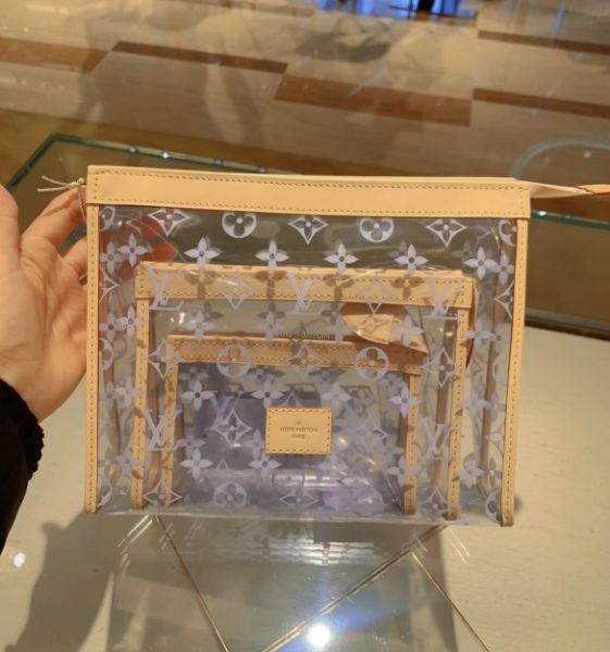 圖片 《現貨最低特價 》Louis Vuitton LV 透明拉鍊收納包 三個一組