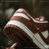 NICEDAY 現貨 Nike Dunk Low 酒紅 金勾 麂皮 深紅 紅酒 深棕 可可 女鞋 IB4417-104