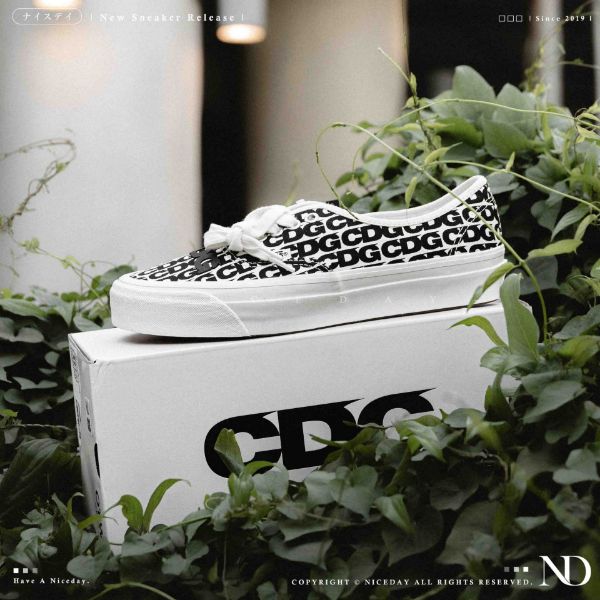 NICEDAY 代購 CDG x Vans OTW Authentic 44 Black 黑白 滿版Logo 復古 白 黑 VN000EEUUY6