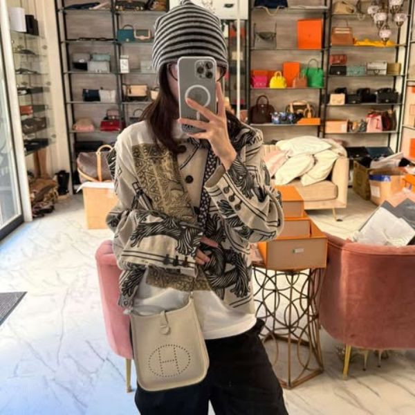 圖片 Hermes 8L冰川白銀釦 mini Evelyn