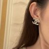 圖片 Chanel 23b 珍珠水鑽麻花耳針