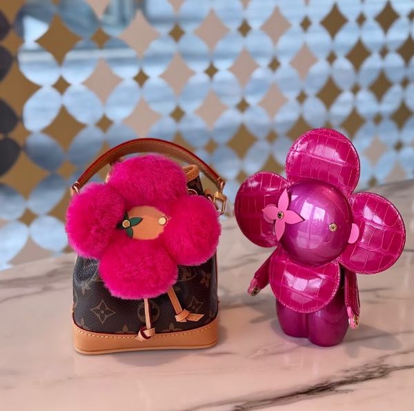 圖片 《現貨最低特價 》Louis Vuitton LV Vivienne Winter 水桶包