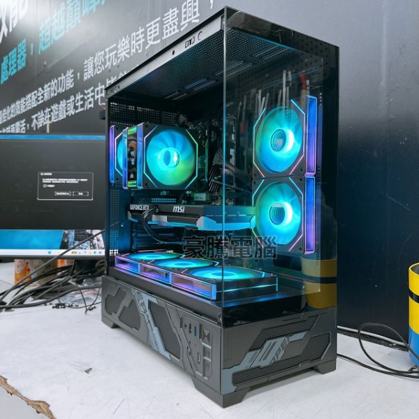 圖片 萌兔2號 AMD R5 7500F MPK 獨顯 RTX5060 3X 8G 電競主機 TYPE-C 海景房
