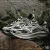 NICEDAY 代購 Ｍizuno Astro LS 反光 復古 灰 淺灰 經典灰 灰白 鐵灰 男女鞋 機能慢跑 D1GH252103