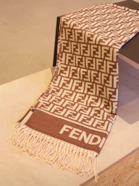 圖片 《我最便宜!全新正品》FENDI FF焦糖色羊毛與羊絨圍巾