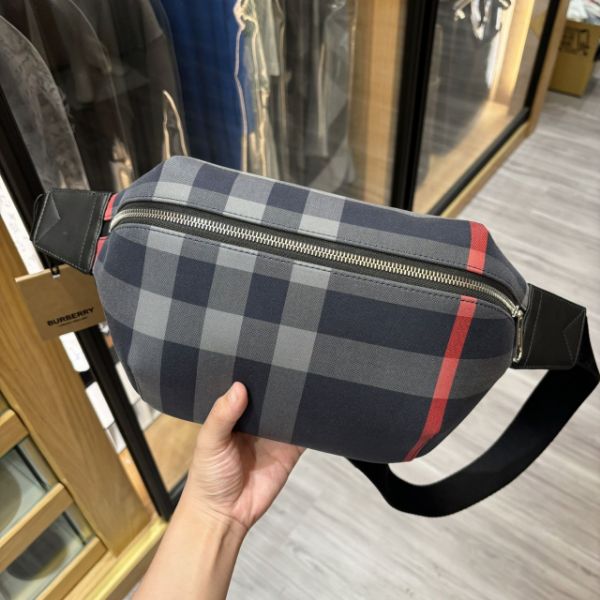 圖片 BURBERRY經典格紋帆布腰包