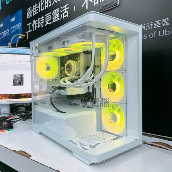 圖片 奶熊4號 INTEL I5-14400F 獨顯 RTX5060 8G 電競主機 白色海景房 D300