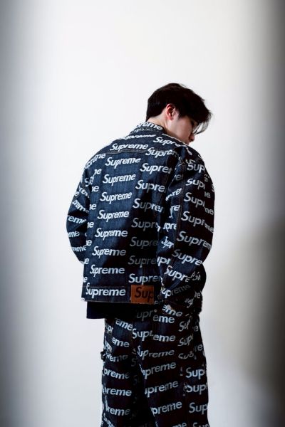 Supreme FW25 Week10 Jacquard Logos Denim Trucker Jacket	