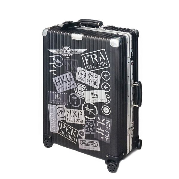 圖片 Rimowa X Michael Wong Classic Flight 鋁鎂合金26吋行李箱(黑)