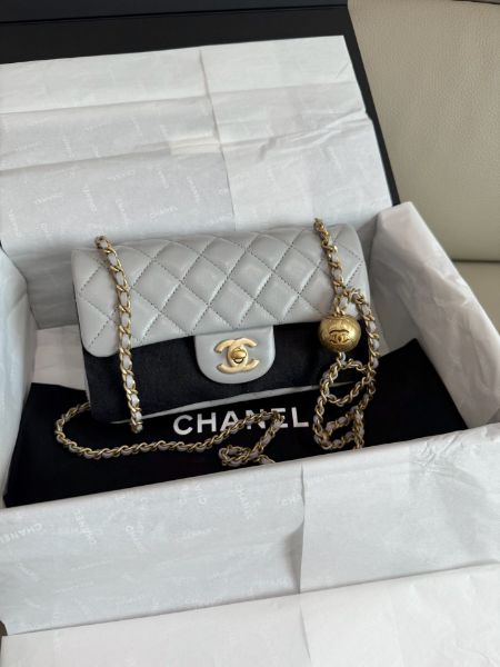 圖片 「M.Y精品」 Chanel 全新 24K 小香 金球cf20 金球大mini 灰
