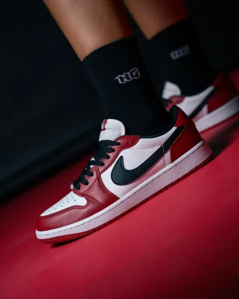 iSNEAKERS 現貨 Air Jordan 1 Low OG "Chicago" 2025 芝加哥公牛 HQ6998-600