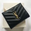 圖片 《現貨在台最低特價 》Saint Laurent YSL Monogram魚子醬壓紋皮革對摺短夾 黑色